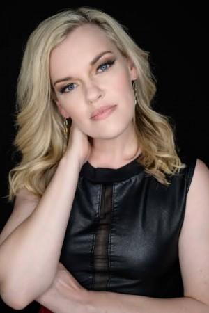 Picture of Kari Wahlgren