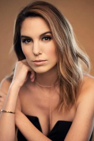 Picture of Christy Carlson Romano