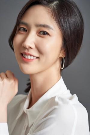 Picture of Lee Soo-kyung