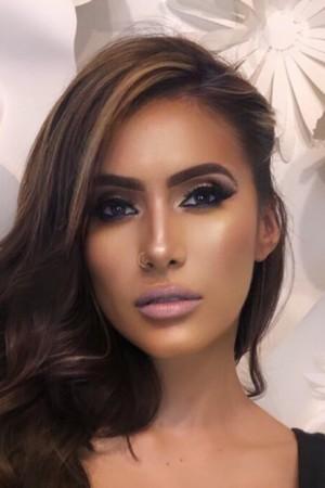 Picture of Cristina Vee