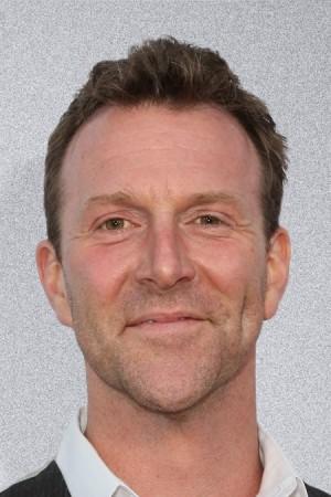 Picture of Aaron Hendry