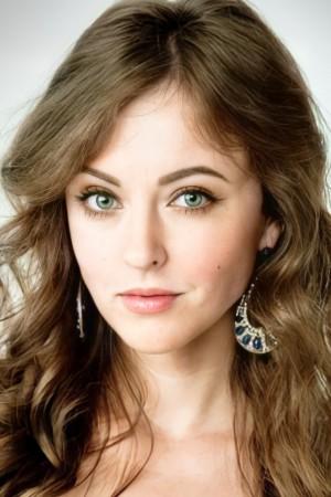 Picture of Katharine Isabelle