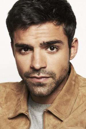 Picture of Sean Teale