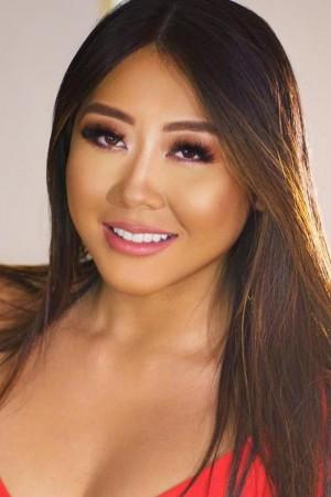 Picture of Maria Ho