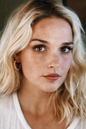 Picture of Camille Lou
