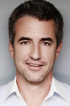 Picture of Dermot Mulroney