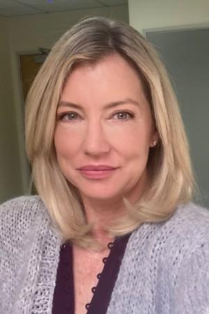 Picture of Cynthia Watros