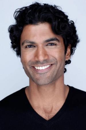 Picture of Sendhil Ramamurthy