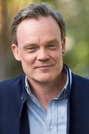 Picture of Joel Tobeck