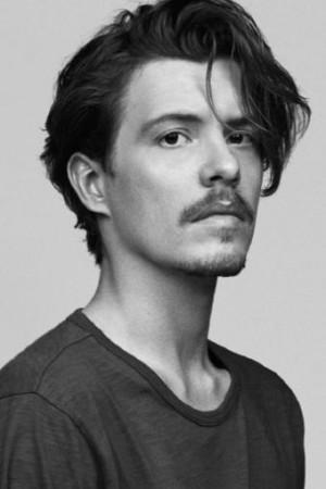 Picture of Xavier Samuel