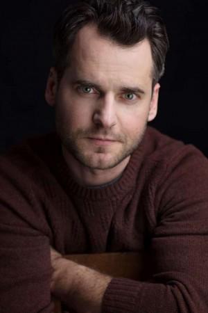 Picture of David de Lautour