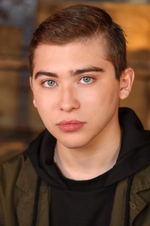 Picture of Raymond Ochoa