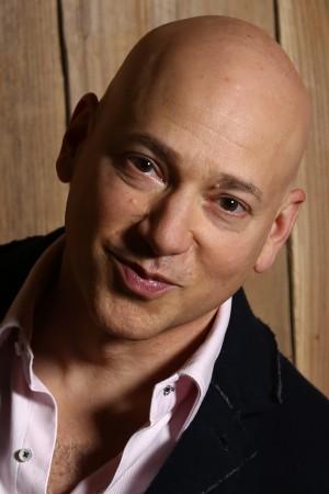 Picture of Evan Handler