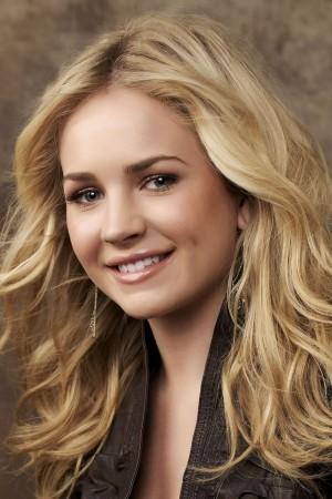 Picture of Britt Robertson