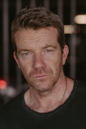Picture of Max Beesley