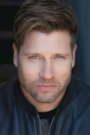 Picture of Damon Runyan