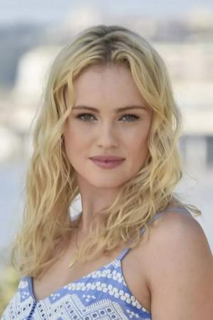 Picture of Hannah New