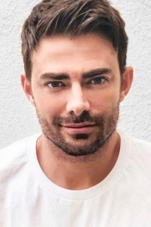 Picture of Jonathan Bennett