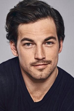 Picture of Giacomo Gianniotti