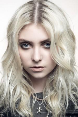 Picture of Taylor Momsen