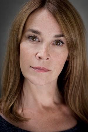 Picture of Eva Pope