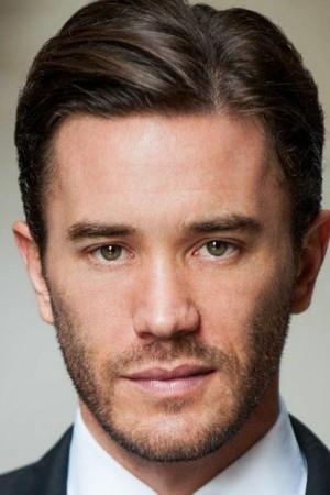 Picture of Tom Pelphrey