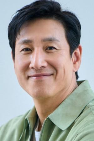 Picture of Lee Sun-kyun