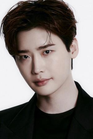 Picture of Lee Jong-suk