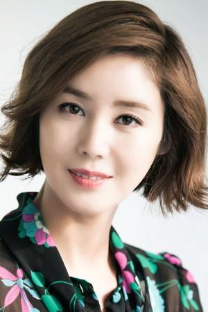 Picture of Kim Sung-ryung