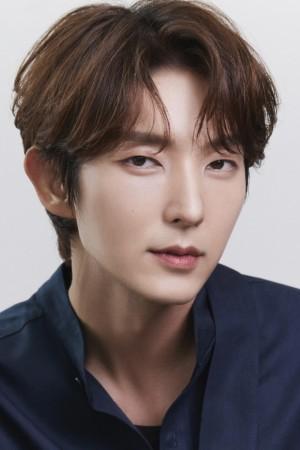 Picture of Lee Joon-gi