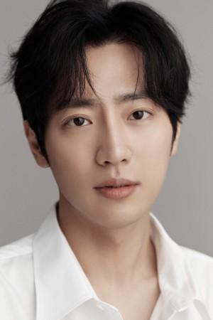 Picture of Lee Sang-yeob
