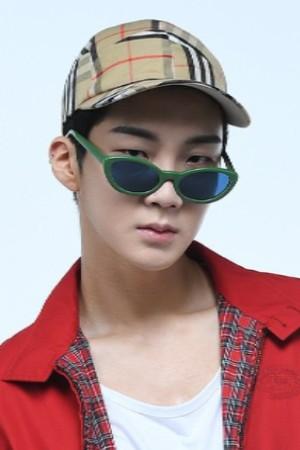 Picture of Lee Seung-hoon