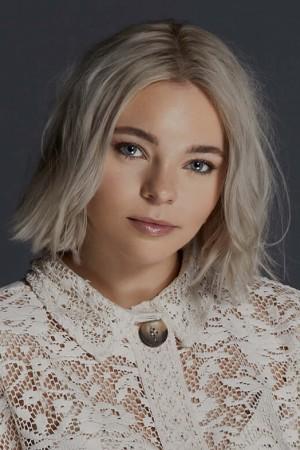 Picture of Taylor Hickson