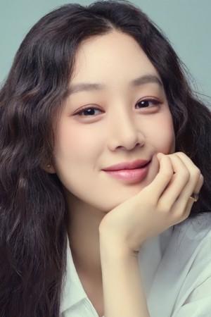 Picture of Jung Ryeo-won
