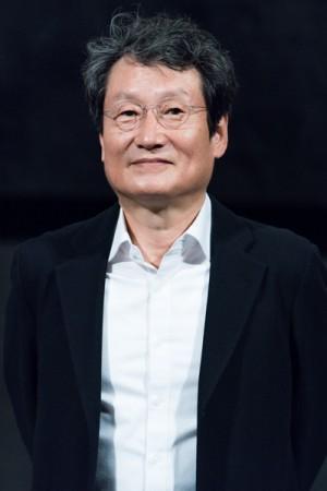 Picture of Moon Sung-keun