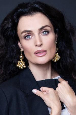 Picture of Lyne Renée