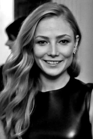 Picture of Clara Paget
