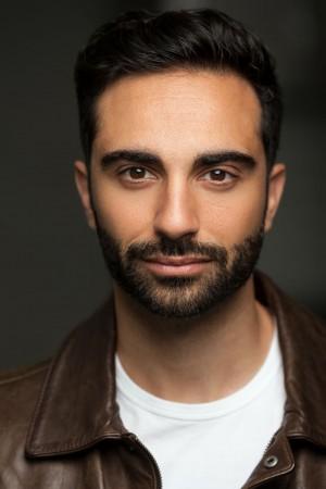 Picture of Lee Majdoub