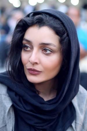 Picture of Sareh Bayat