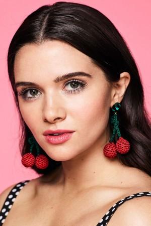 Picture of Katie Stevens