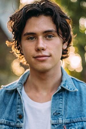 Picture of Finn Roberts