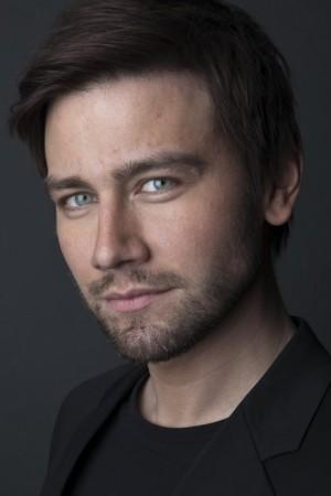 Picture of Torrance Coombs