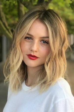 Picture of Isabelle Cornish