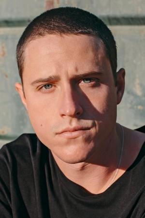 Picture of Shane Harper
