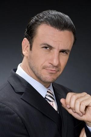 Picture of Alejandro Ávila