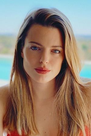 Picture of Adriana Torrebejano