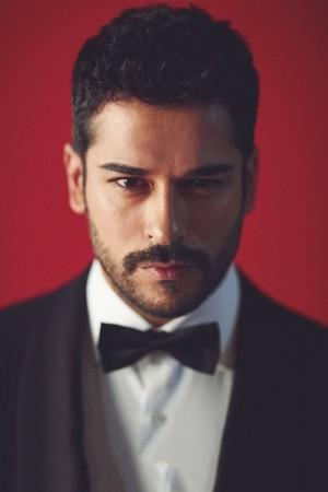 Picture of Burak Özçivit