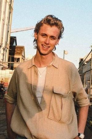 Picture of Henrik Holm