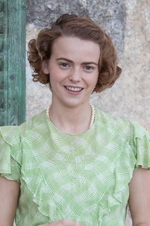 Picture of Daisy Waterstone