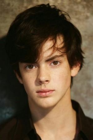 Picture of Skandar Keynes